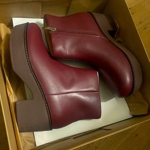 Fitflop oxtail red Pilar leather ankle boots